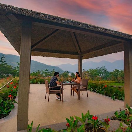 Encore A Boutique Resort Mulshi Buitenkant foto