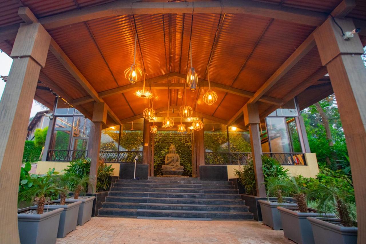 Encore A Boutique Resort Mulshi Buitenkant foto