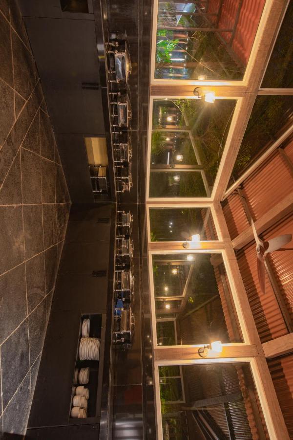 Encore A Boutique Resort Mulshi Buitenkant foto